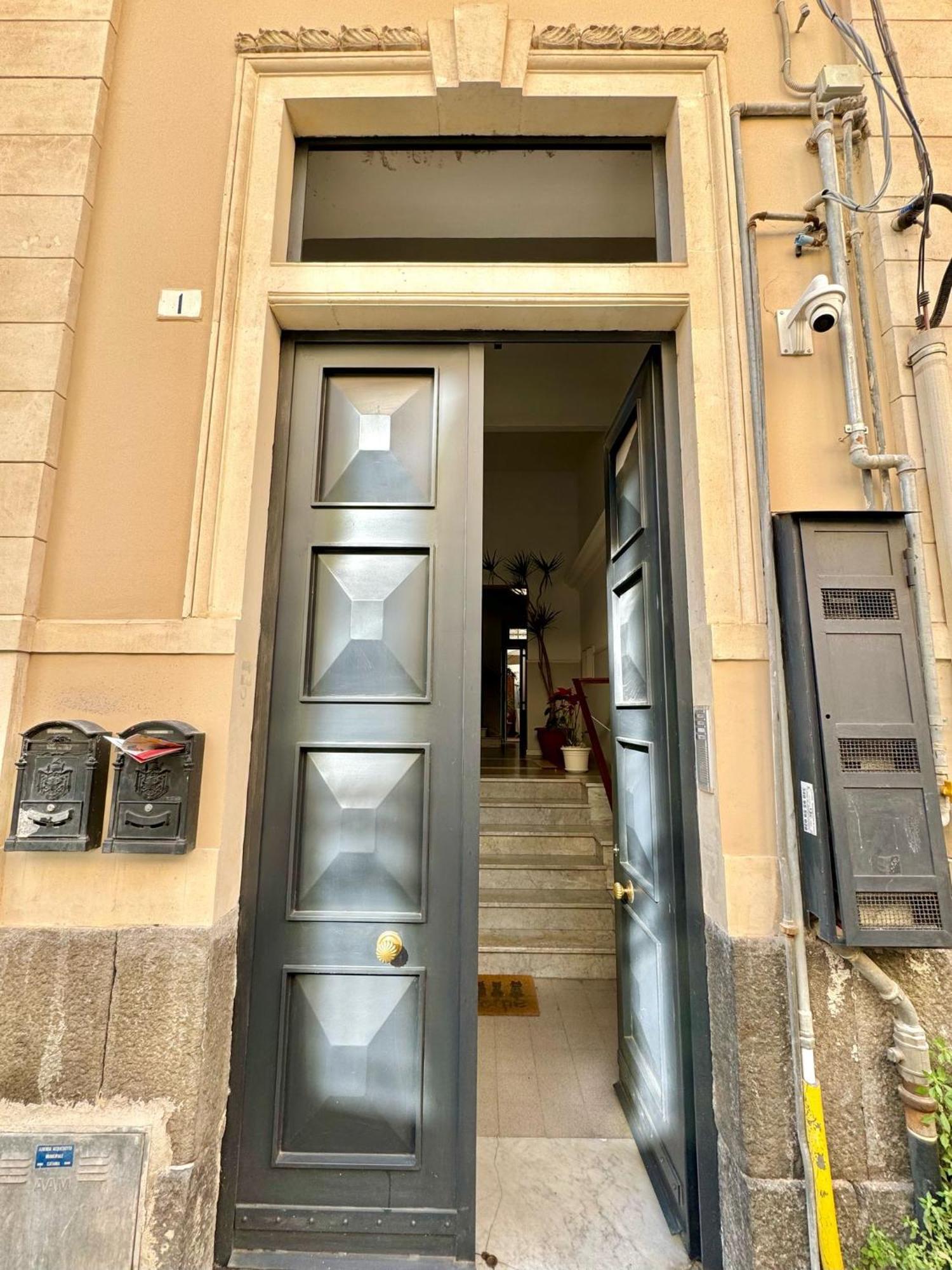 Cortile Nobile Luxury Suites Catania Ngoại thất bức ảnh